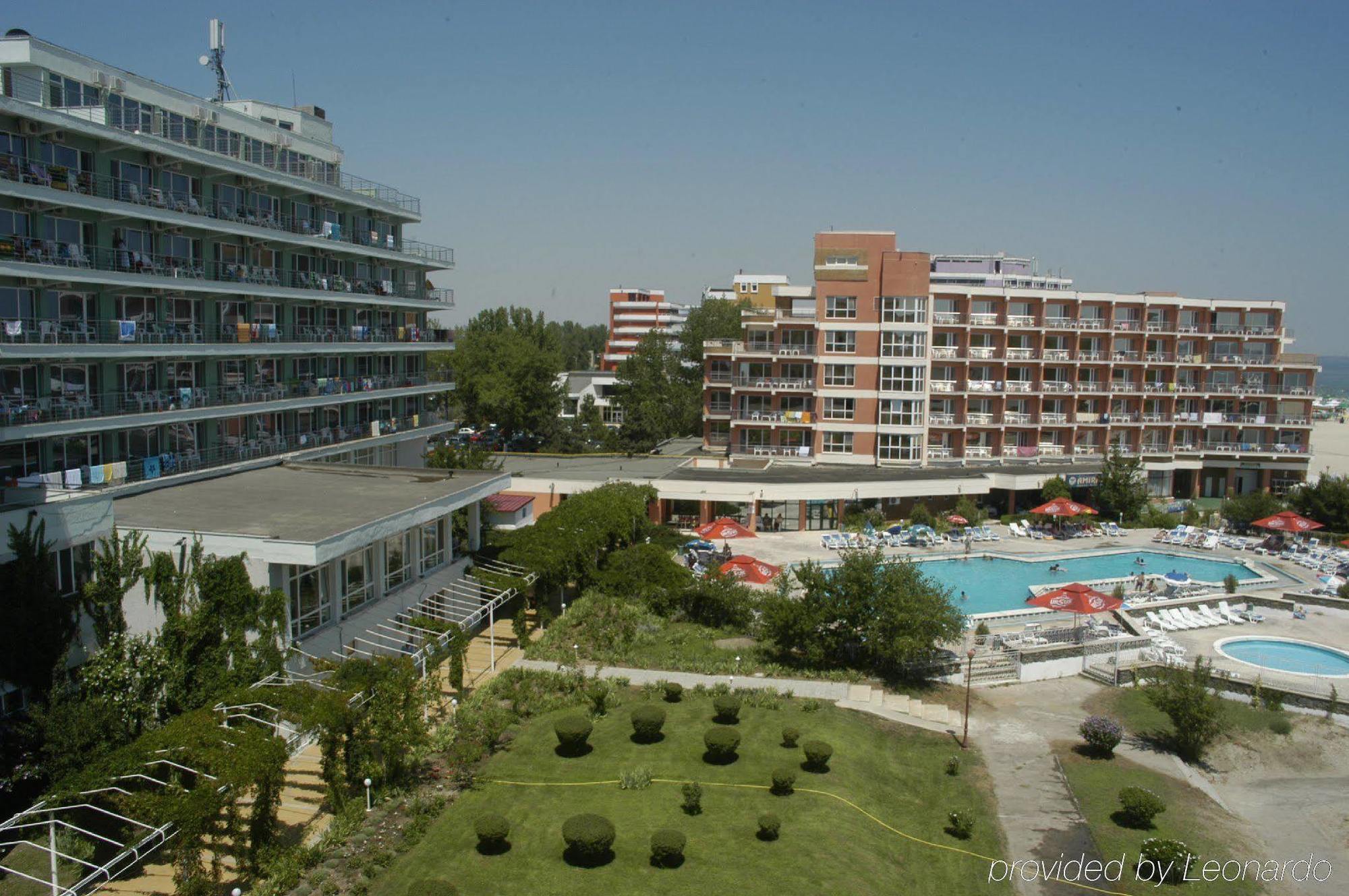 Hotel Comandor Mamaia Exteriör bild
